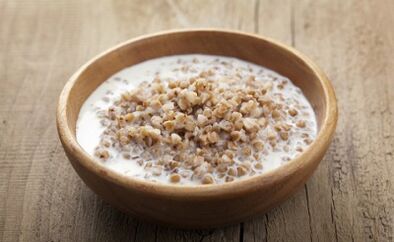 Ko te kai Buckwheat mo te whakaheke taumaha tere